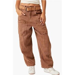 NWT Free People ‘New School Relaxed Straight Leg Cargo Jeans’